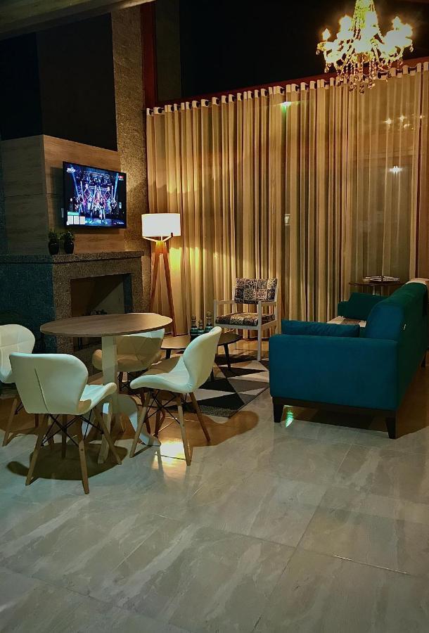 פראיה גראנדה Canyons Guest House מראה חיצוני תמונה